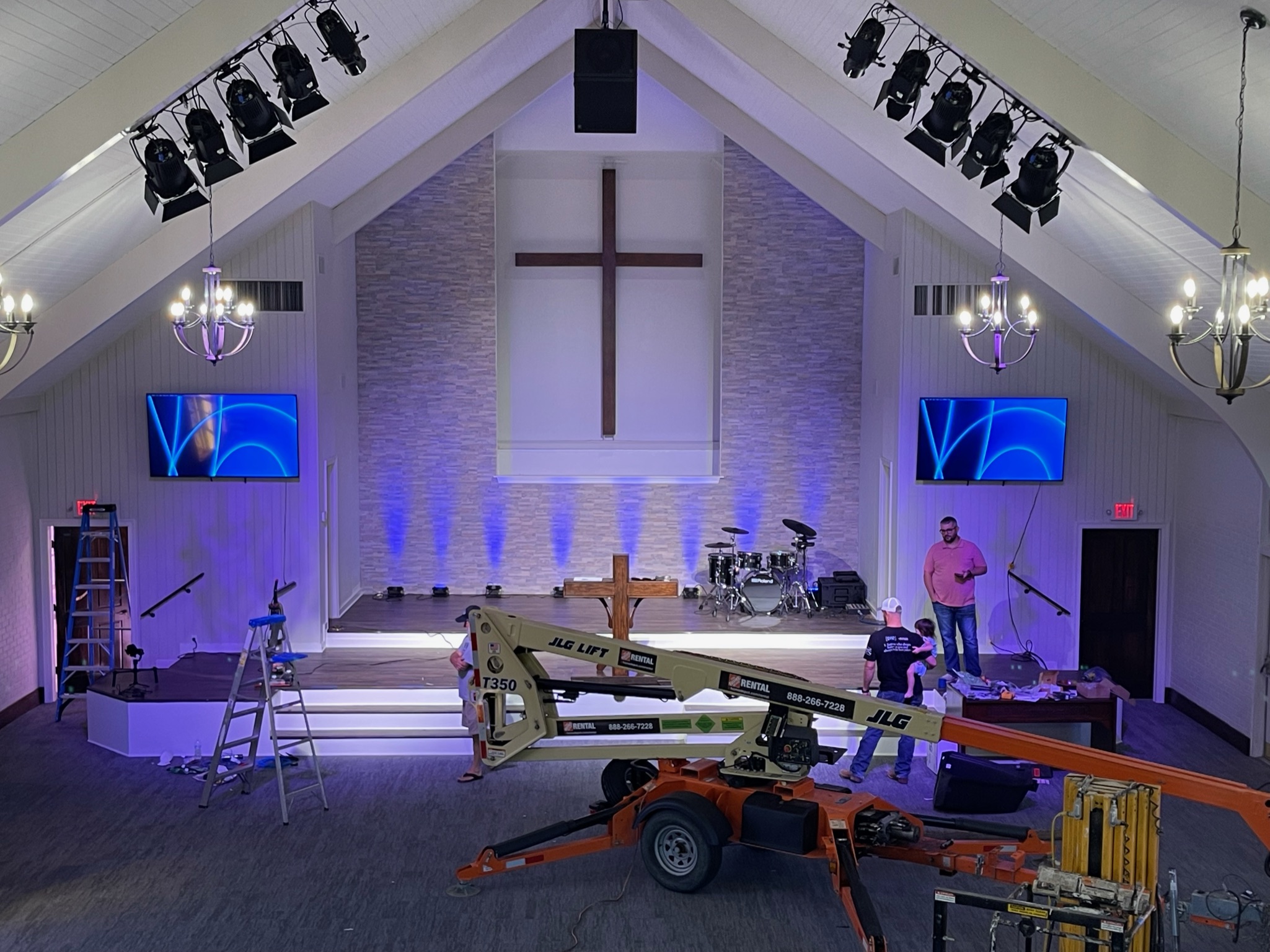 The Roland VAD506 V-Drums kit on the Galilee Baptist platform, ready for the worship band.